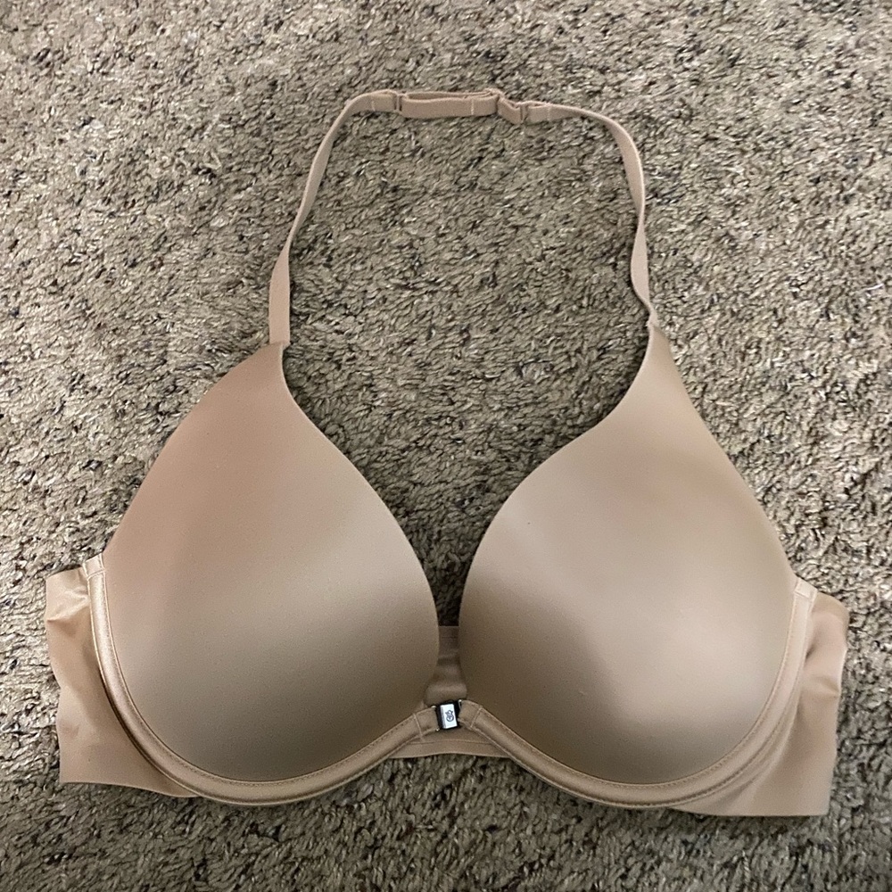 NWOT Nude 34C Plunge Halter Victoria Secret Bra